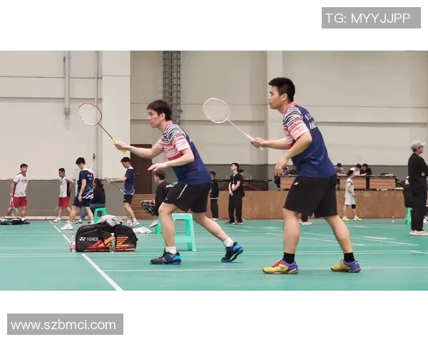 重庆羽毛球队与上海羽毛球队实力对比赛后分析与总结